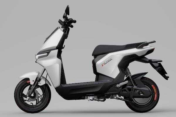 VinFast Flazz: Xe điện cỡ nhỏ ghi điểm với người trẻ